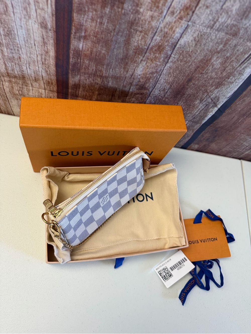 Louis Vuitton Damier Azur Mini Pochette - White/Beige with Gold Chain - Picture 6 of 12